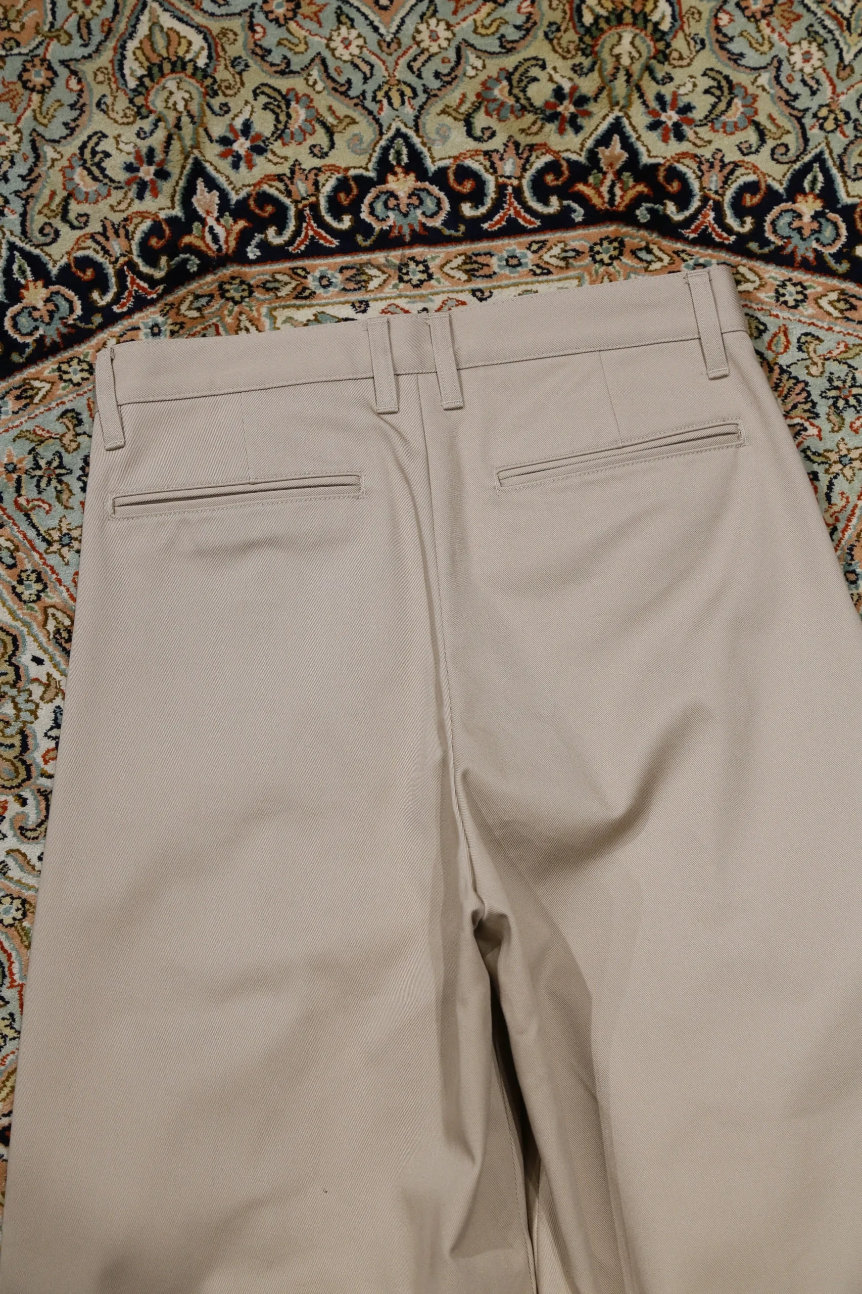3TUCK CHINO PANTS (BEIGE)