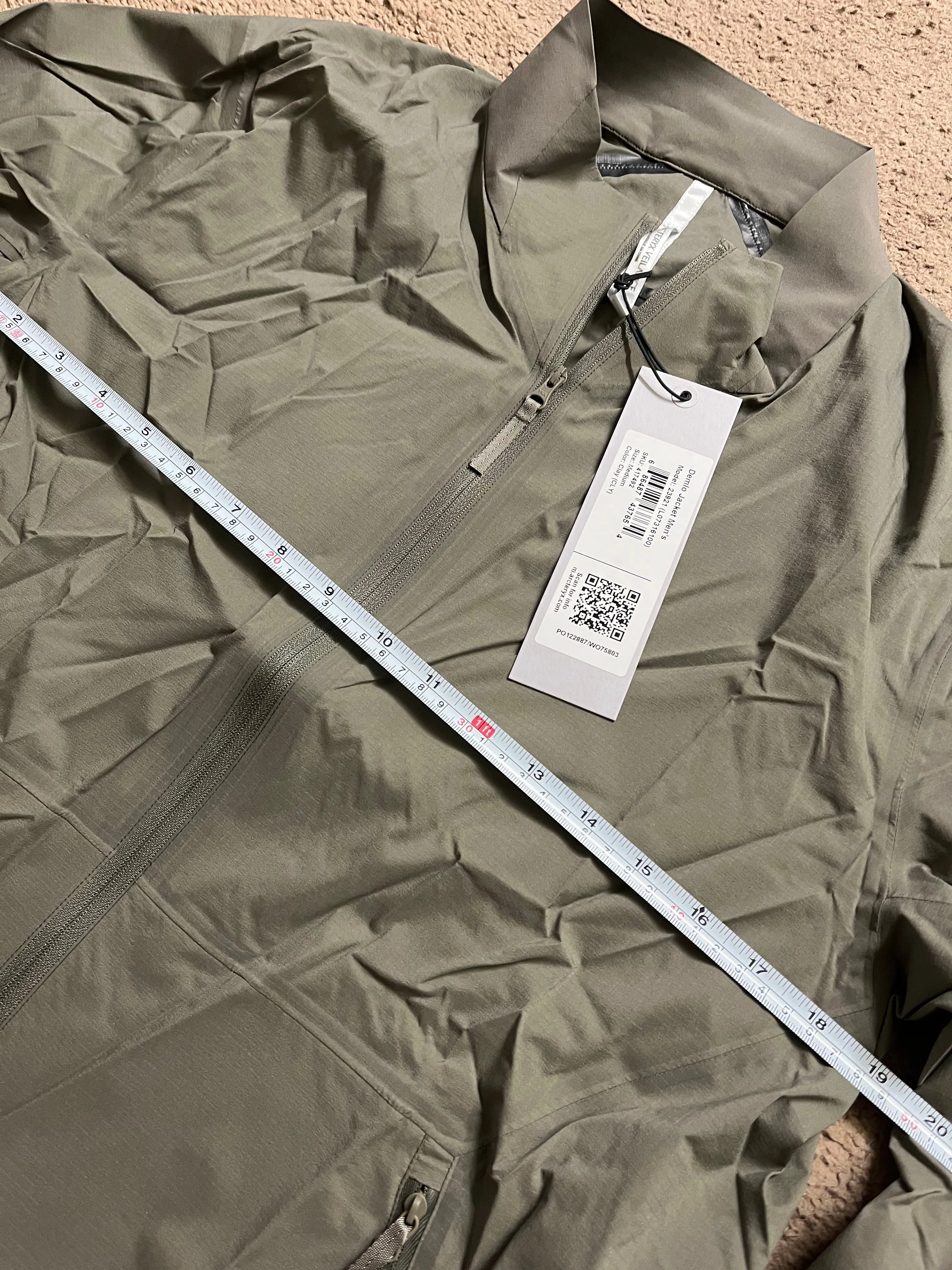Arcteryx Veilance Demlo Jacket - Medium - clay color