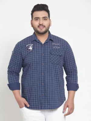 Men Blue & White Regular Fit Checked Casual Shirt