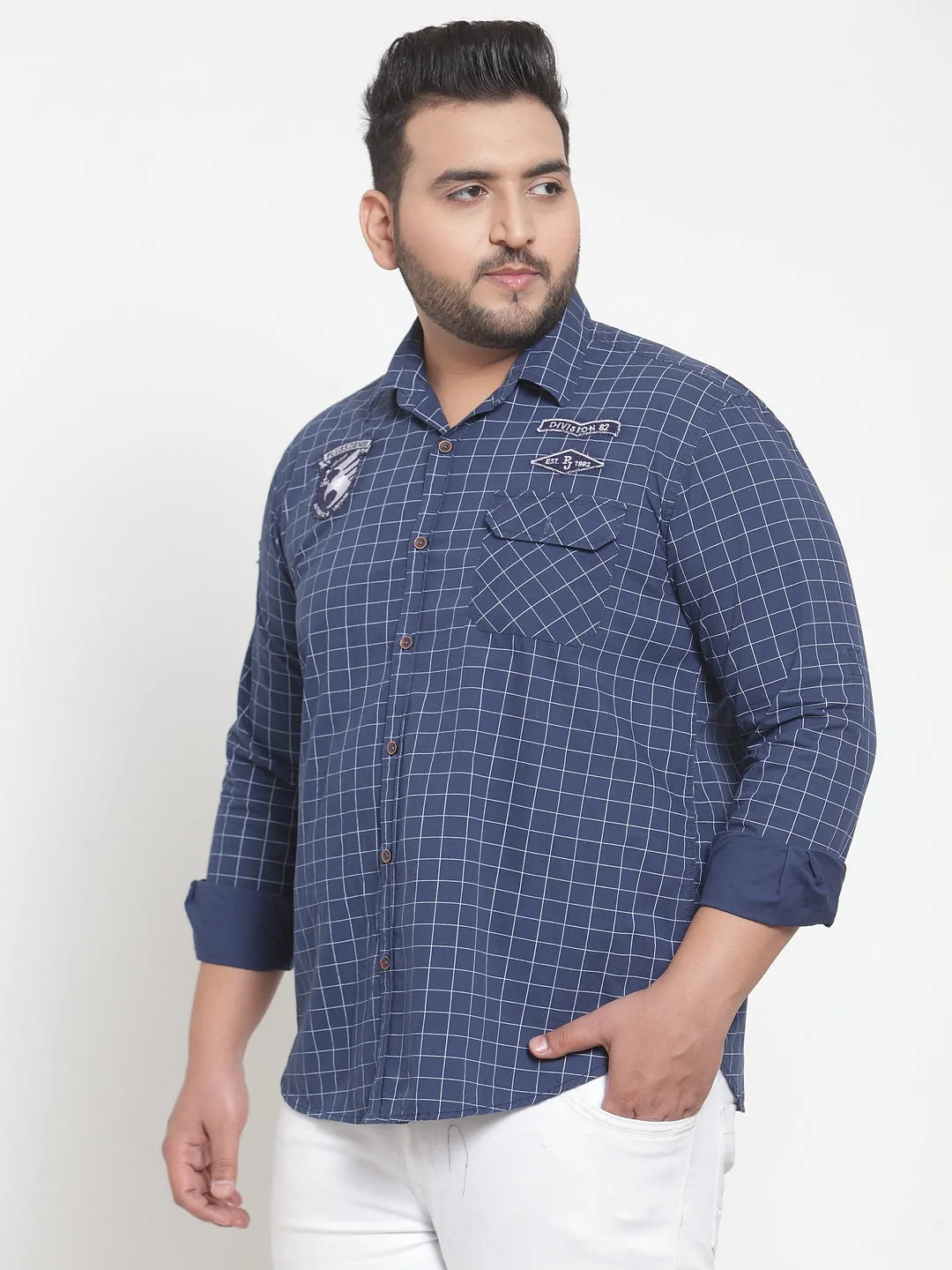 Men Blue & White Regular Fit Checked Casual Shirt