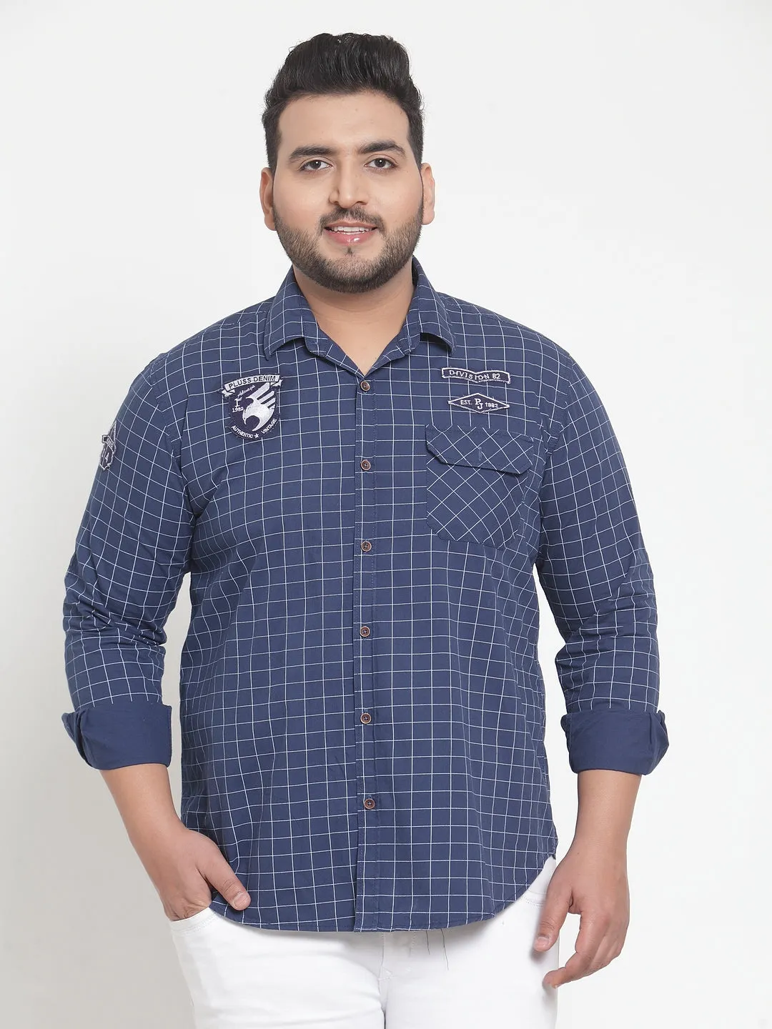 Men Blue & White Regular Fit Checked Casual Shirt