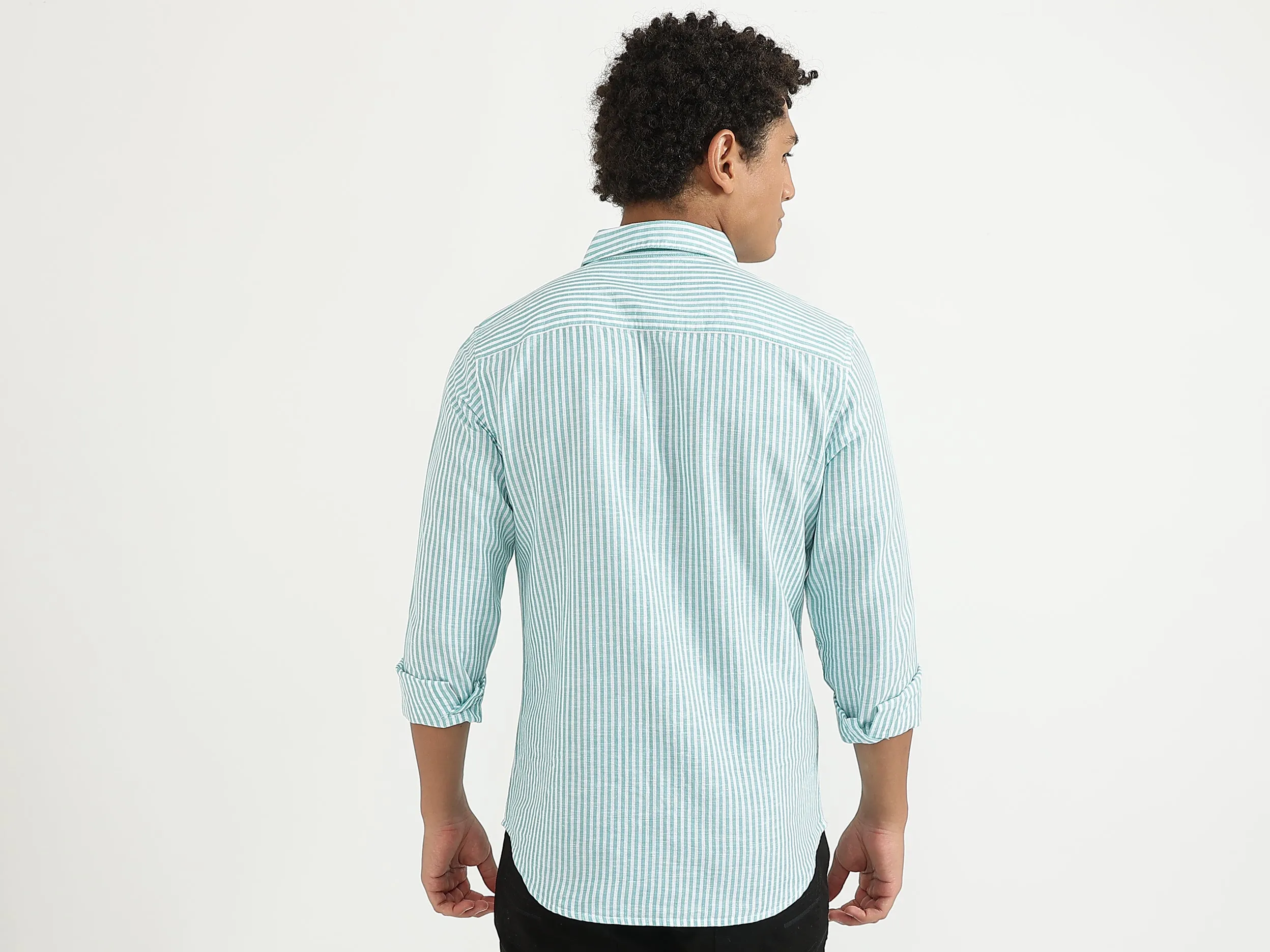 Men Blue Striped Slim Shirt