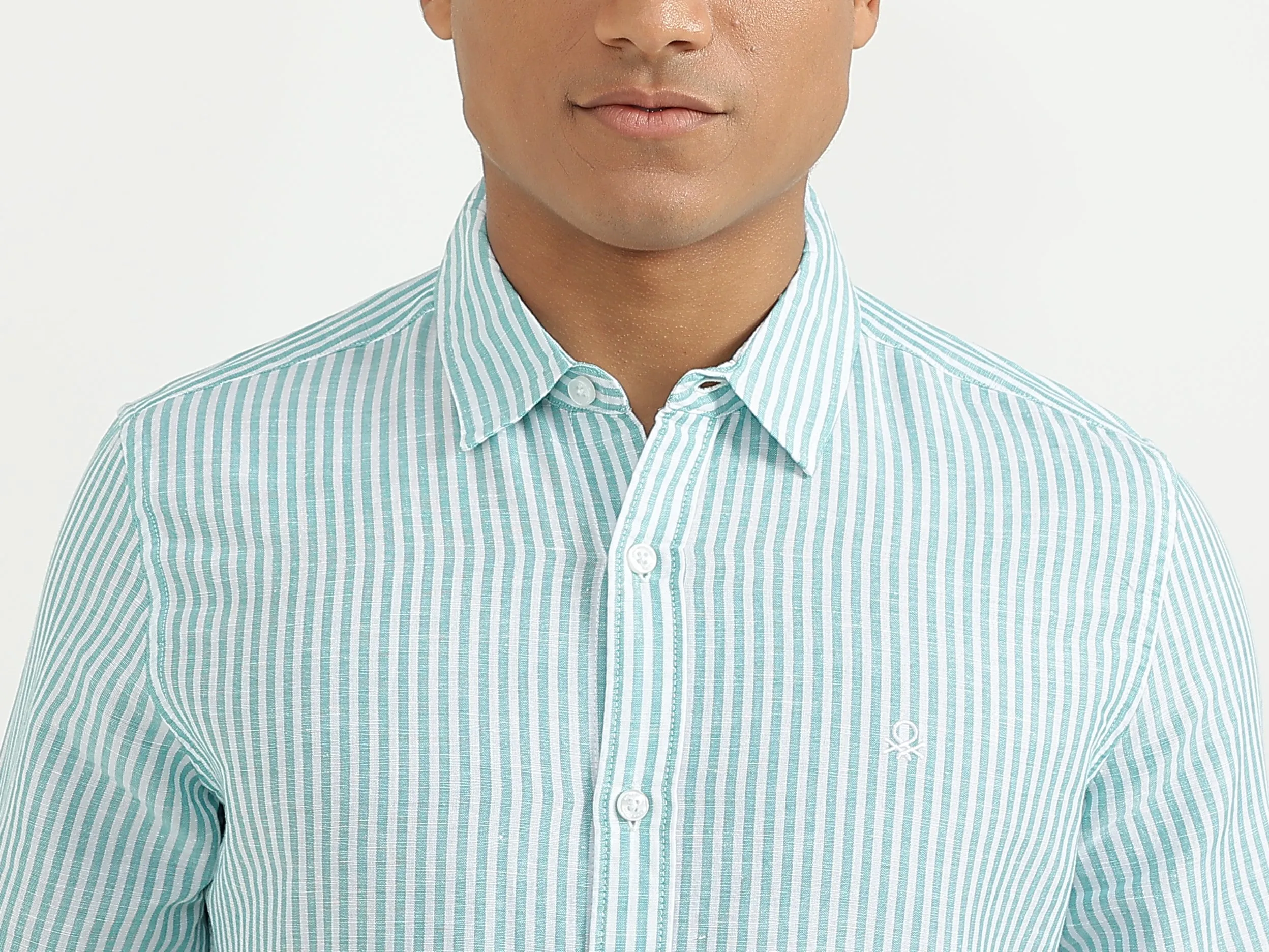 Men Blue Striped Slim Shirt