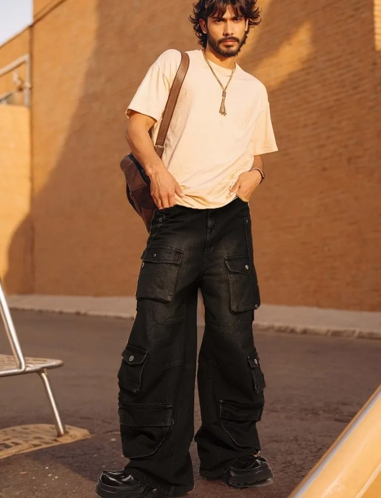 Men's Cyber Grunge Wide-Leg Jeans - Multi-Pocket, Washed Black, Retro Y2K Style