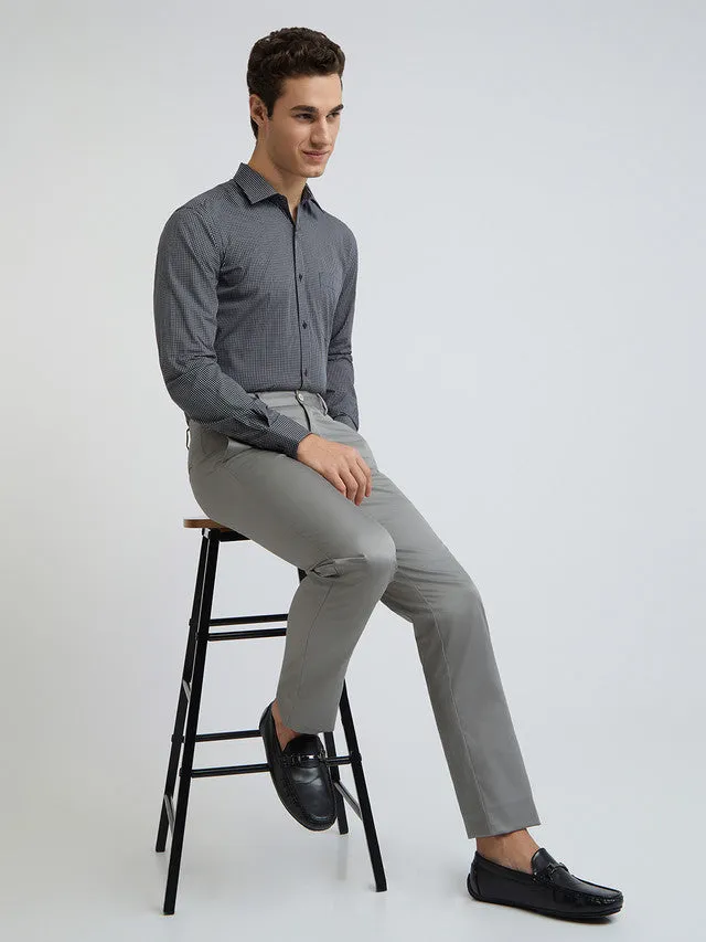 Park Avenue Men Grey Slim Fit Checks Cotton Shirts
