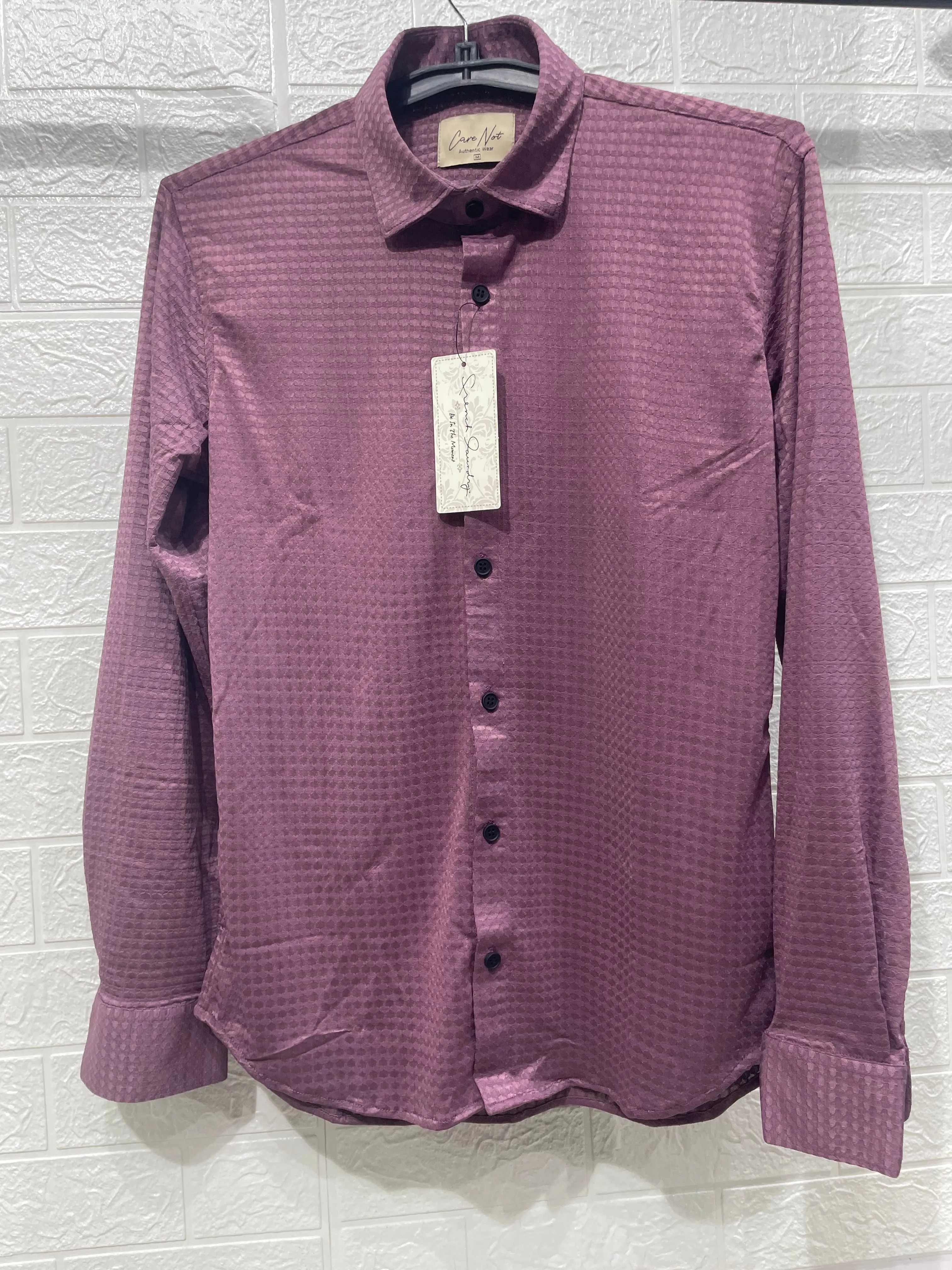 Patterned lycra shirt