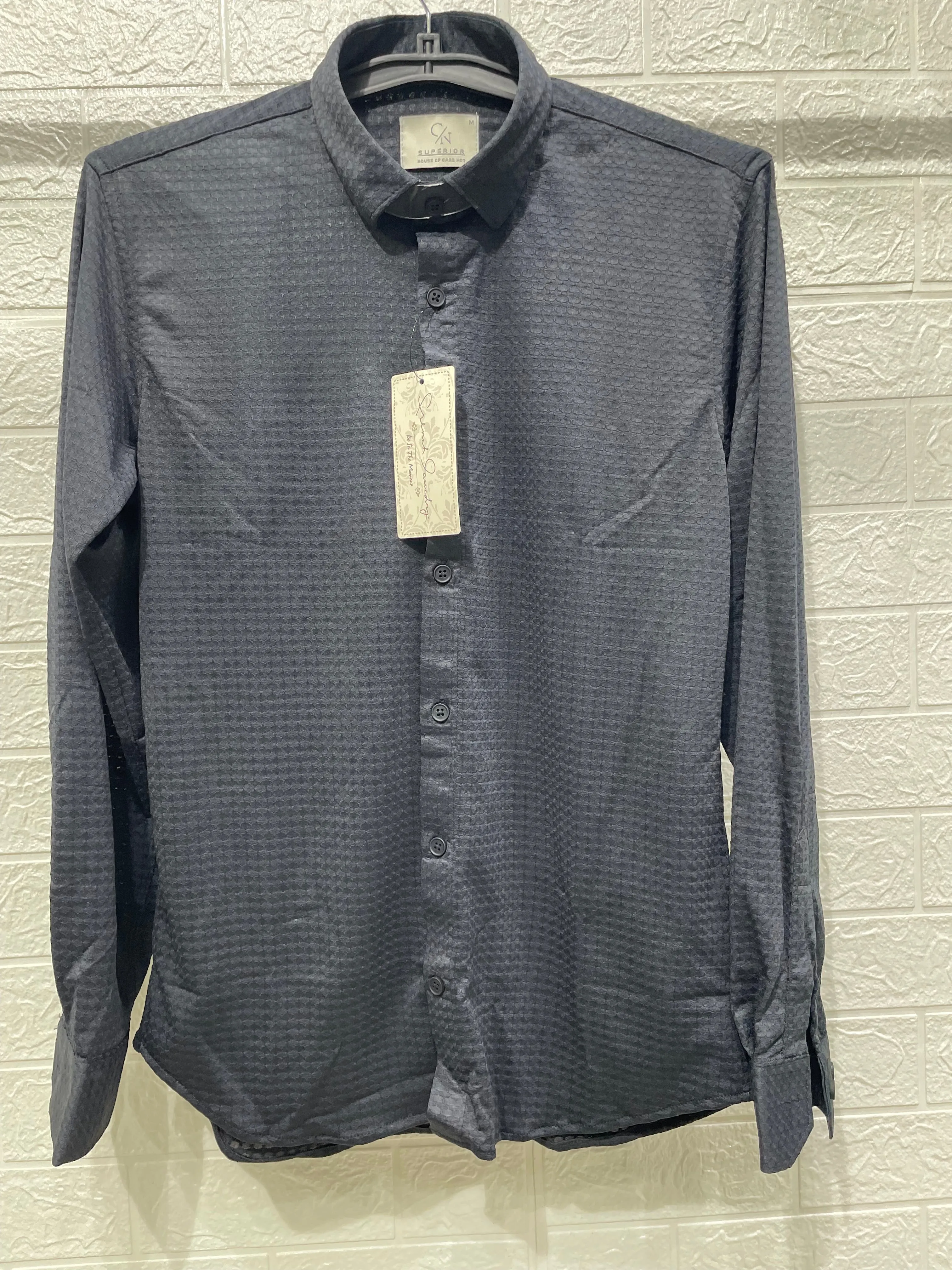 Patterned lycra shirt