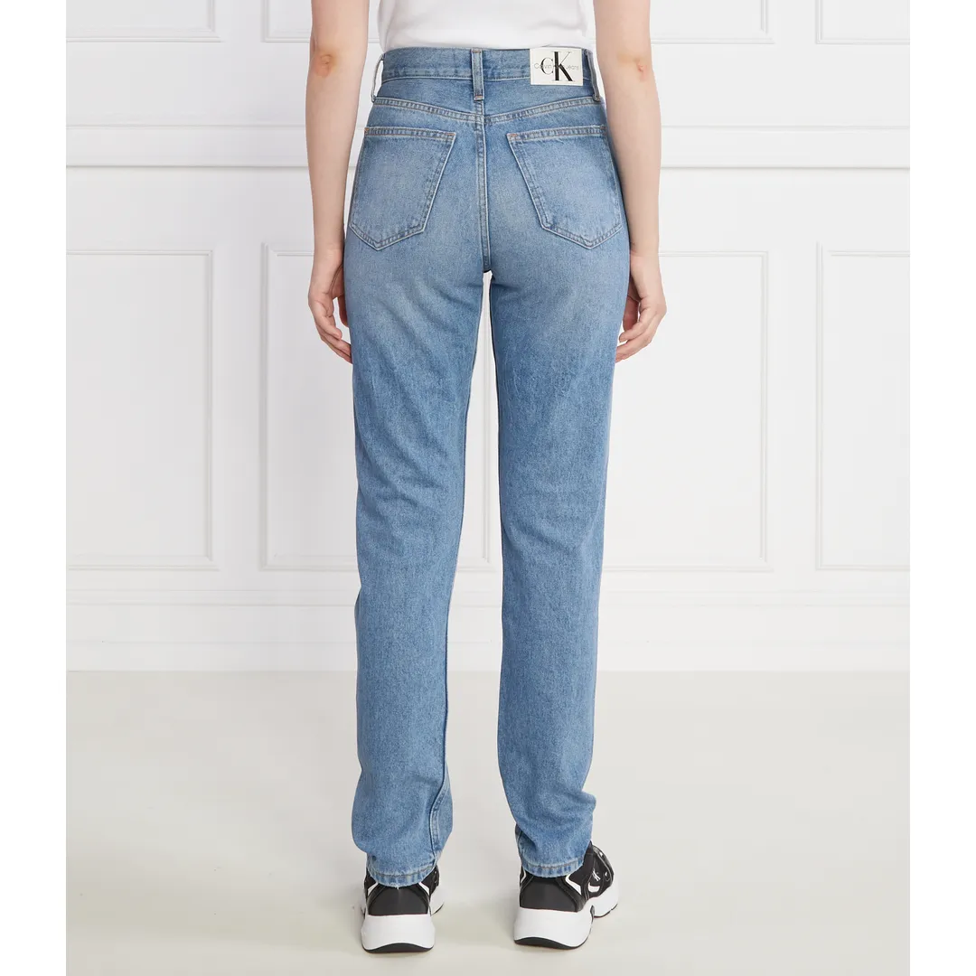 Uthentic Slim Straight